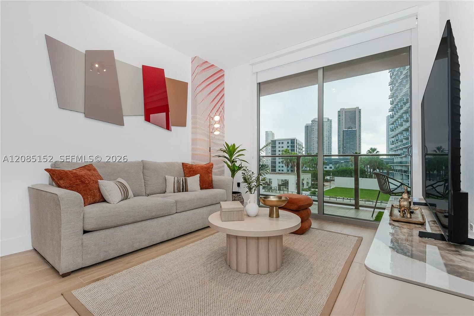 1+1 Condo — 90 32nd St #808, Miami, FL 33127