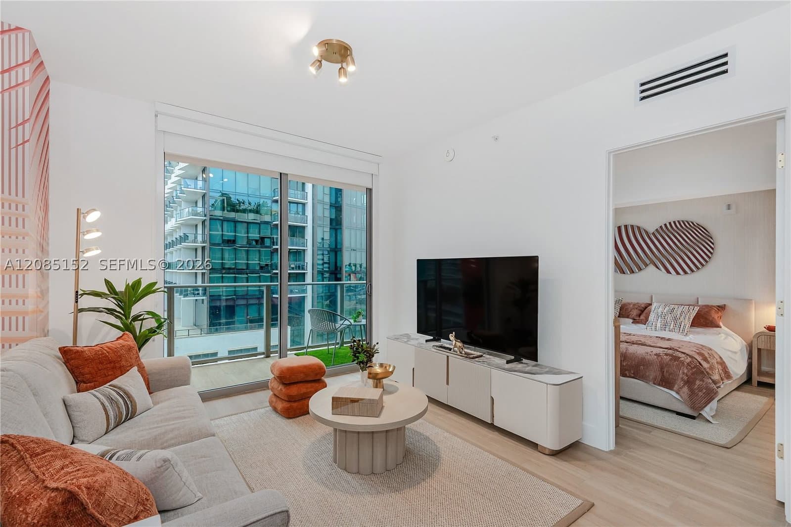 1+1 Condo — 90 32nd St #808, Miami, FL 33127