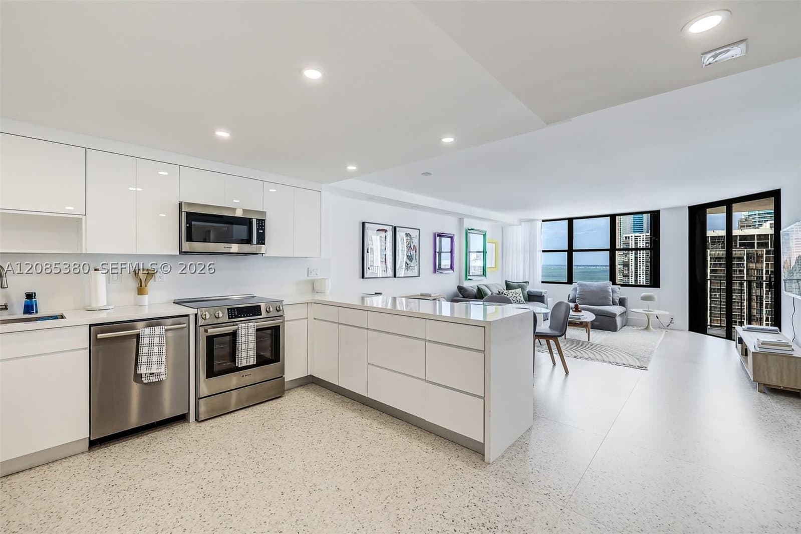 2+1 Condo — 1865 Brickell Ave #A1911, Miami, FL 33129