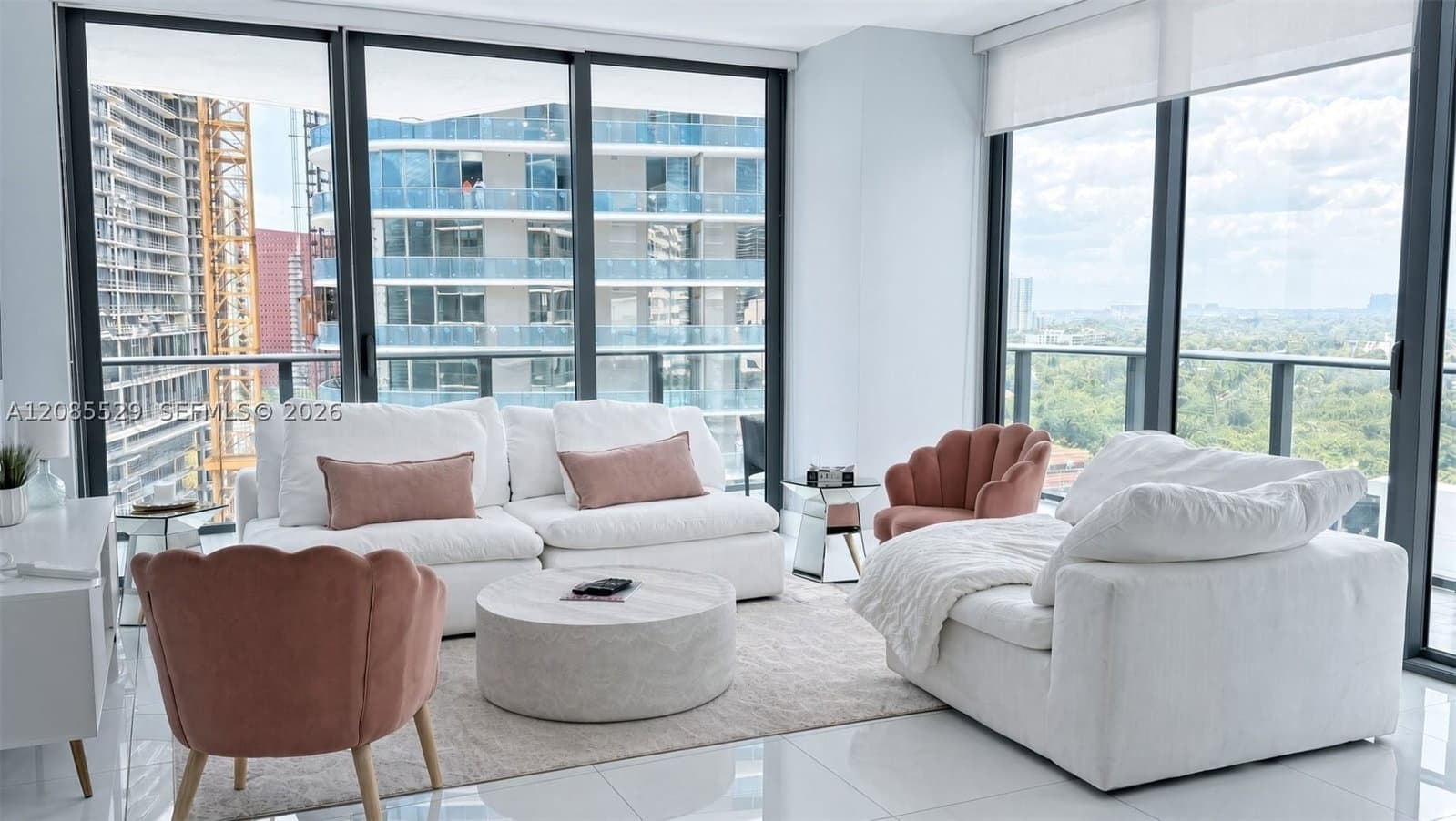 3-bedroom Condo — 1300 Miami Ave #1206, Miami, FL 33130