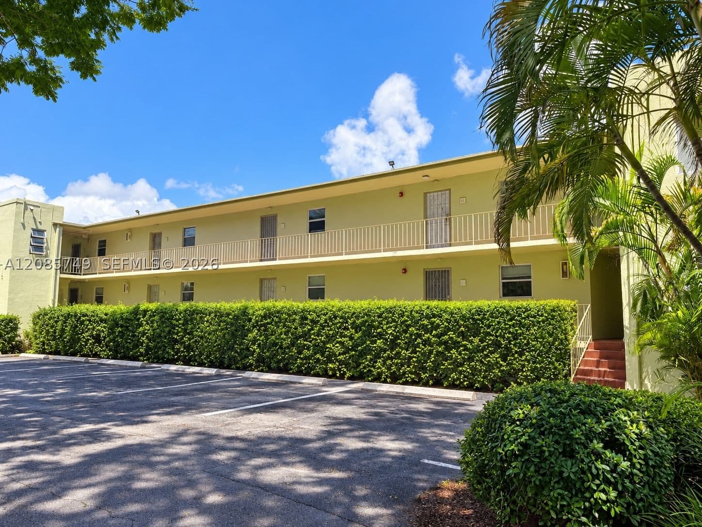 1-bedroom Condo — 520 38th St #11, Miami, FL 33137
