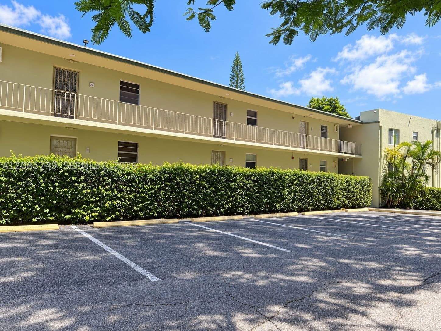 1-bedroom Condo — 520 38th St #11, Miami, FL 33137