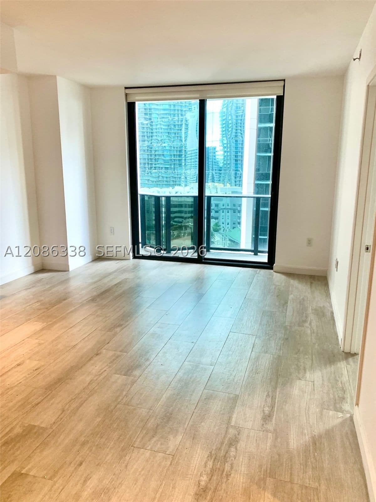 1+1 Condo — 55 9th St #1707, Miami, FL 33130