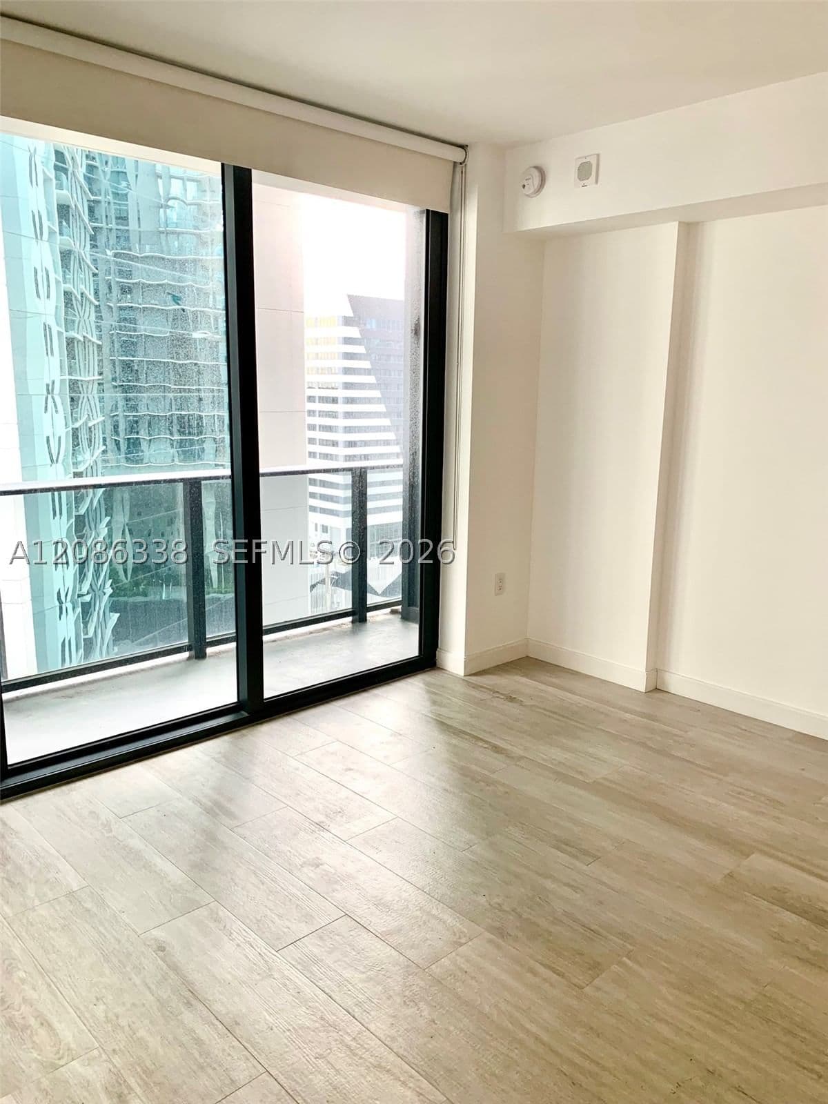 1+1 Condo — 55 9th St #1707, Miami, FL 33130