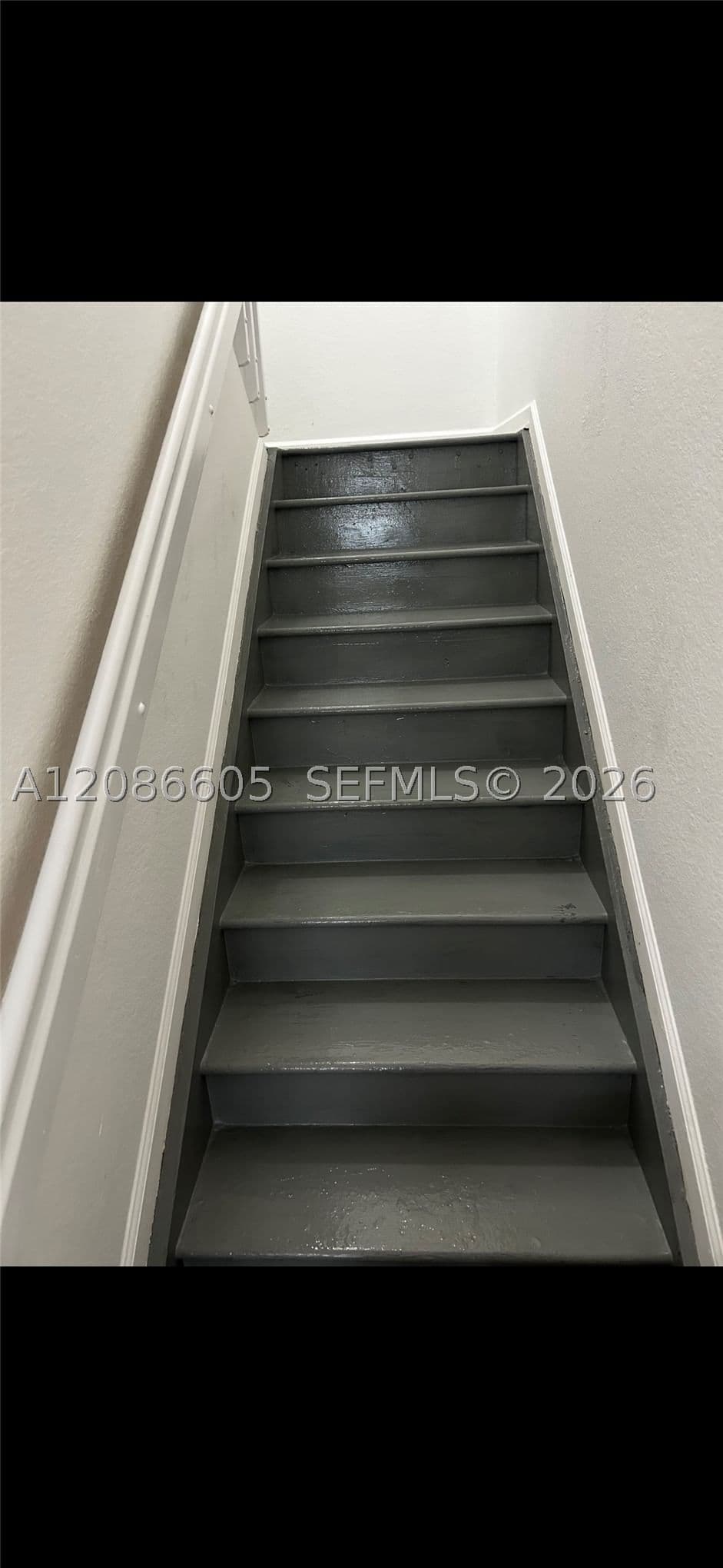 4+1 Townhouse — 50 166th St, Miami, FL 33169