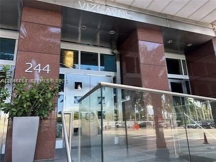 Condo — 244 Biscayne #352, Miami, FL 33132