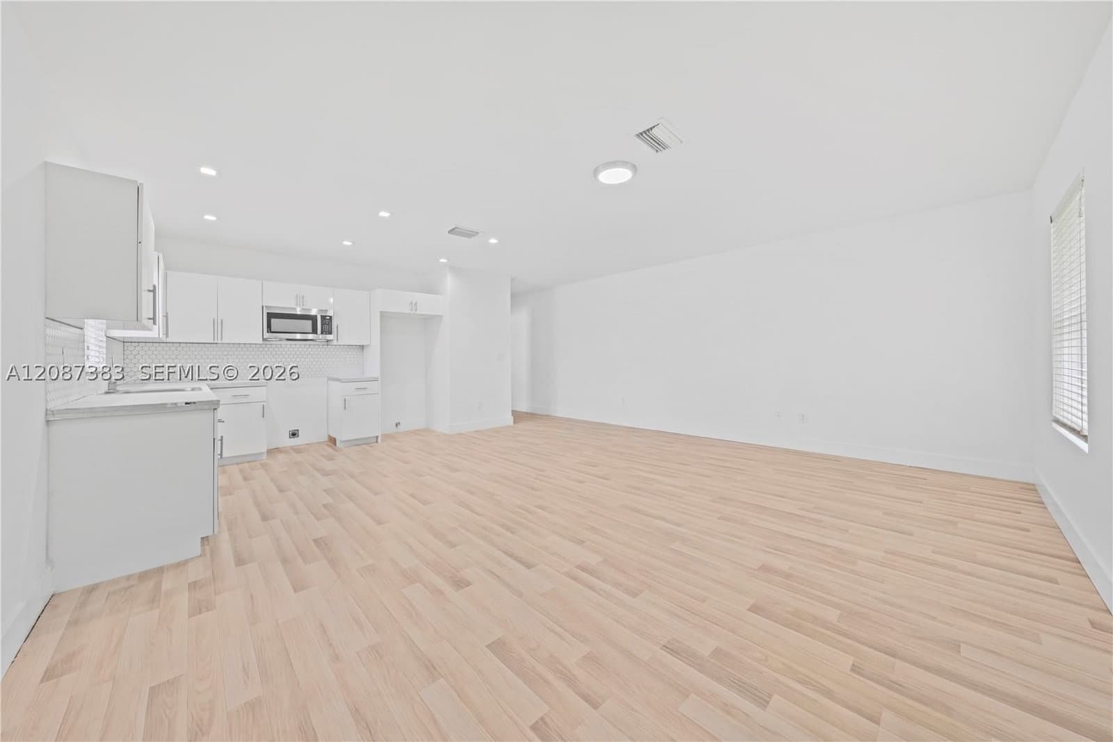 3+1 Mülk — 1020 29th Ter #1, Miami, FL 33127