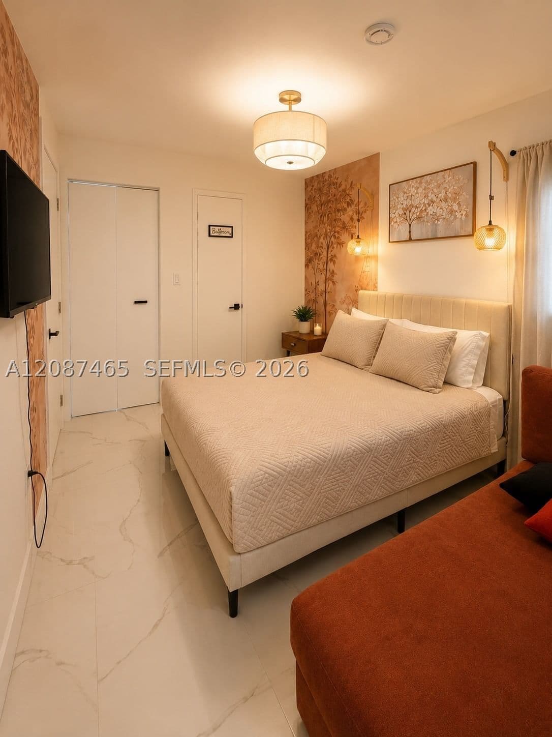 4+1 Müstakil ev — 5640 NE MIAMI T #1, Miami, FL 33137