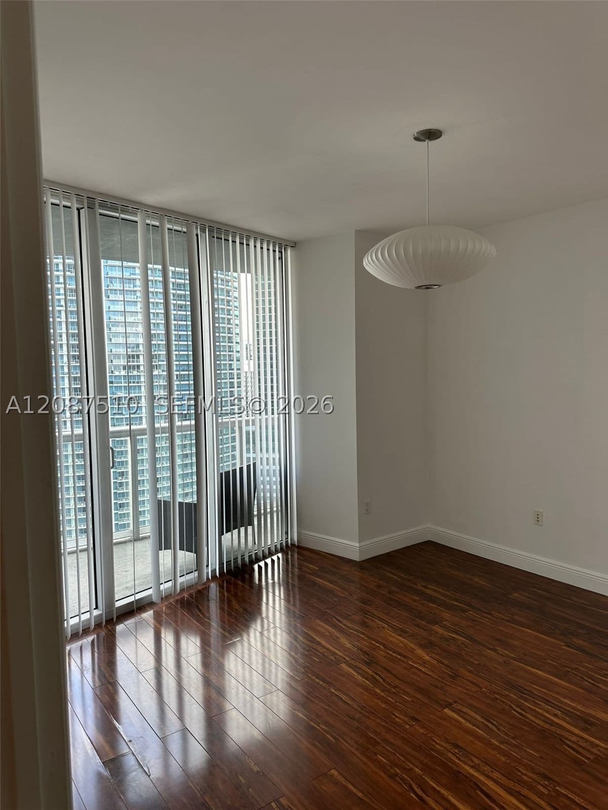 1-bedroom Apartment — 465 Brickell Ave #3404, Miami, FL 33131
