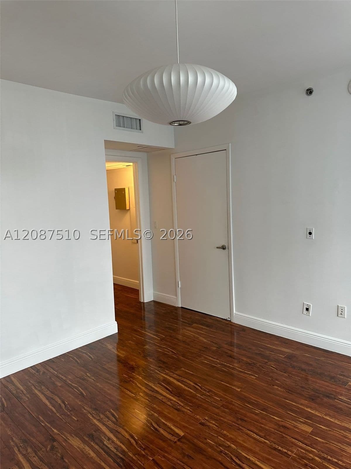 1-bedroom Apartment — 465 Brickell Ave #3404, Miami, FL 33131