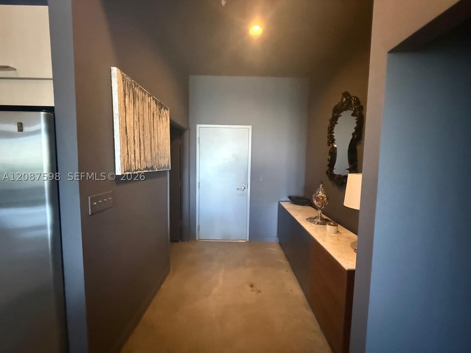 1-bedroom Condo — 2001 Meridian Ave #428, Miami Beach, FL 33139