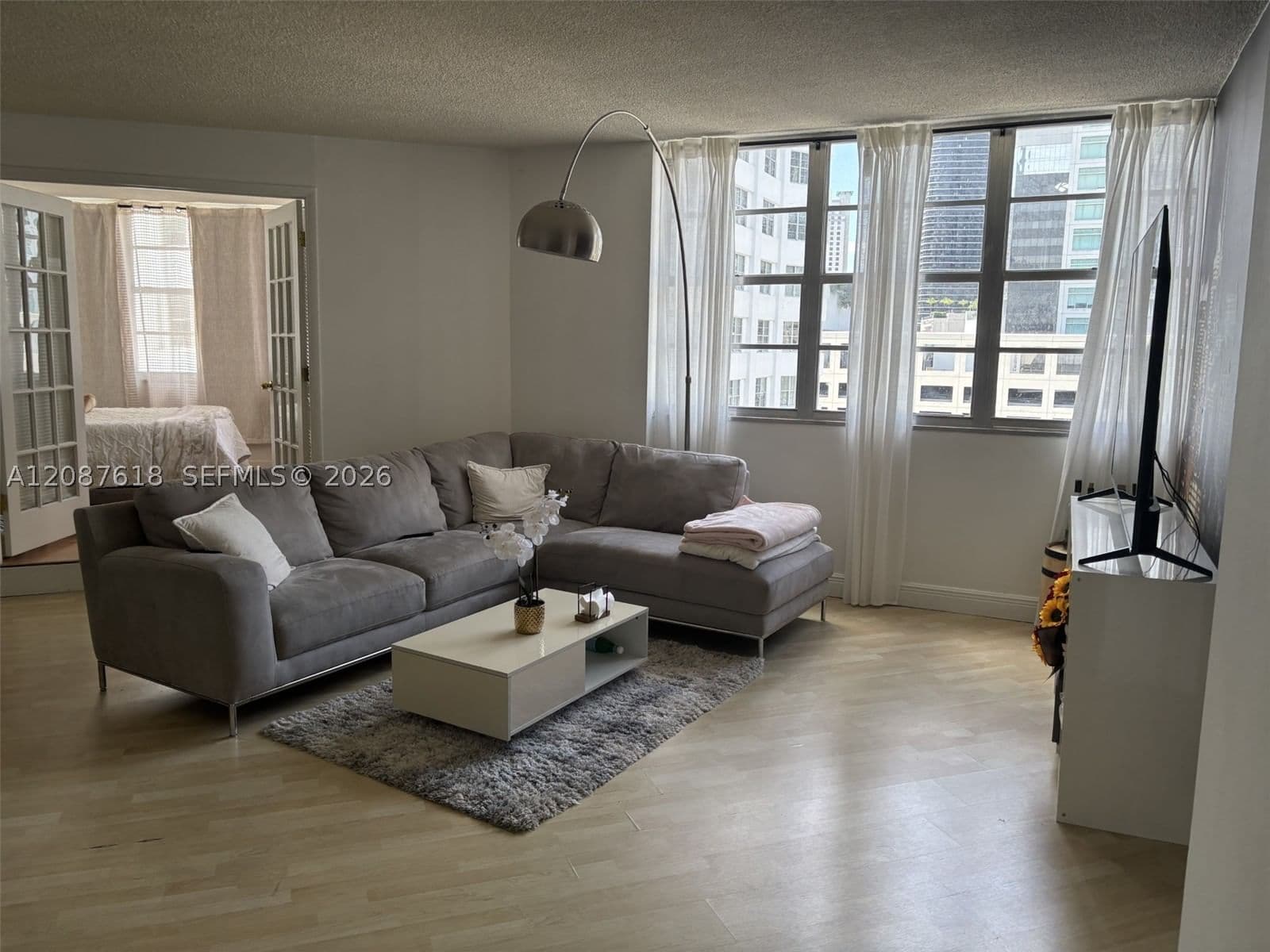 2+1 Condo — 801 Brickell Bay Dr #964, Miami, FL 33131