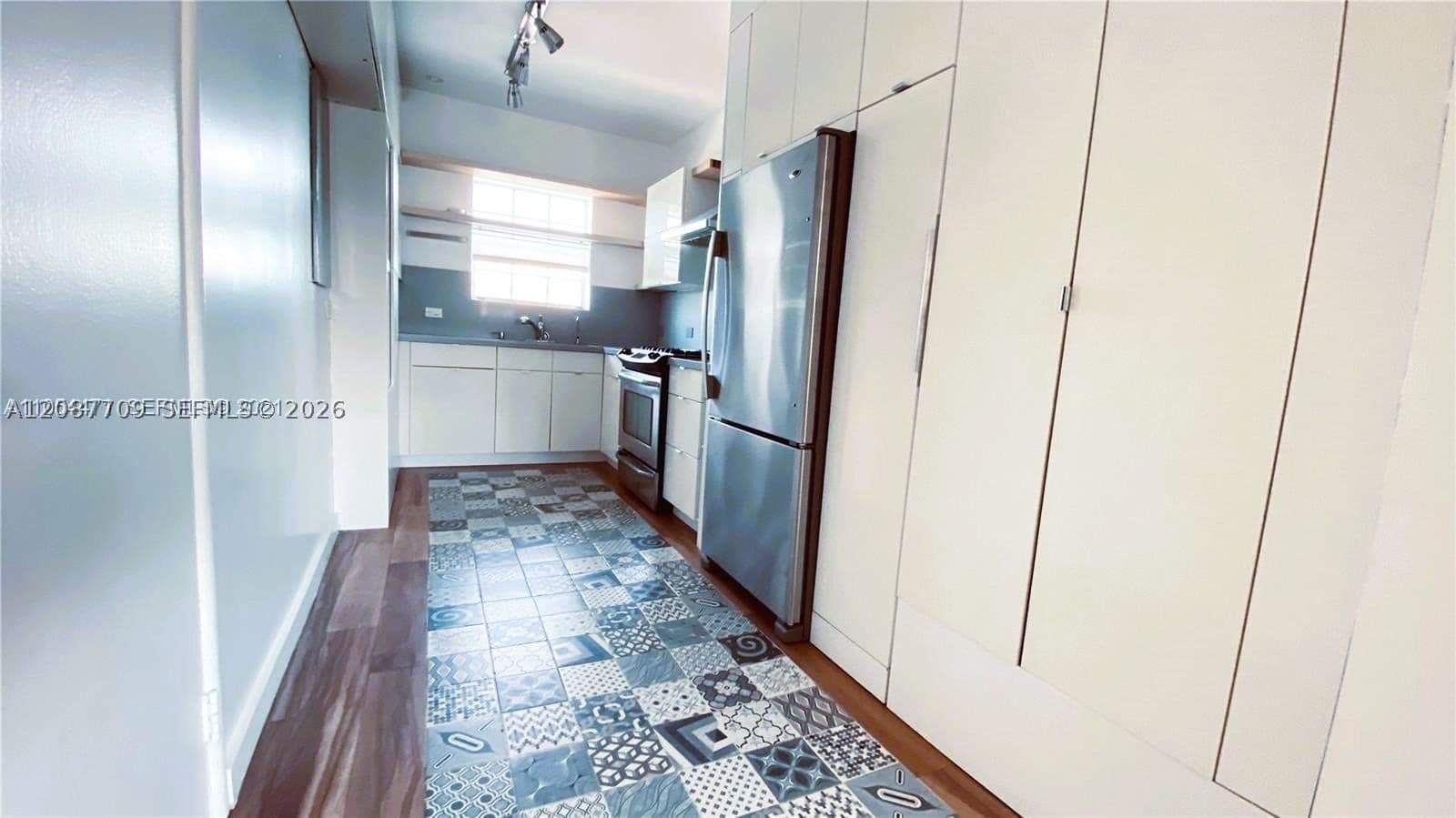 1+1 Condo — 8620 Byron Ave #86208A, Miami Beach, FL 33141