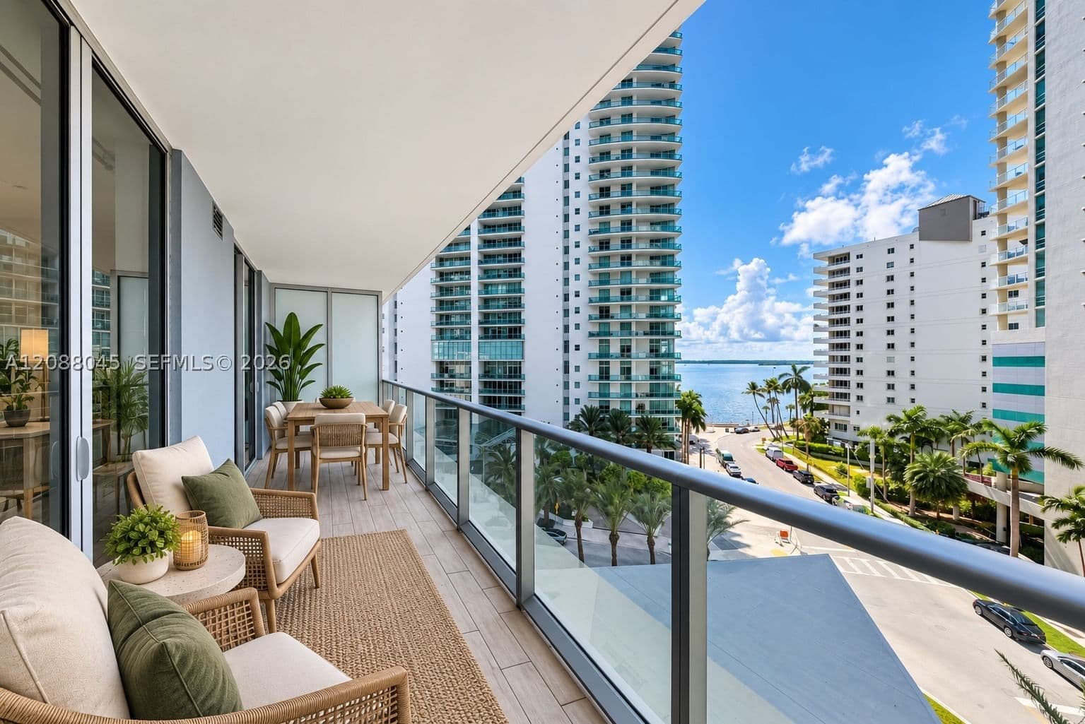 1+1 Condo — 1300 Brickell Bay Dr #704, Miami, FL 33131