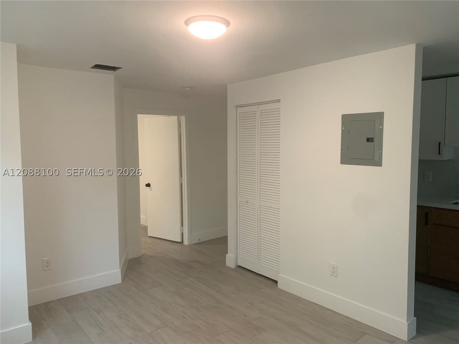 1+1 Daire — 1218 Salzedo St #11, Coral Gables, FL 33134