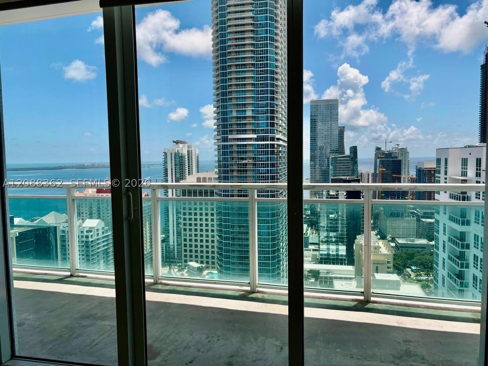 2+1 Condo — 950 Brickell Bay Dr #4505, Miami, FL 33131