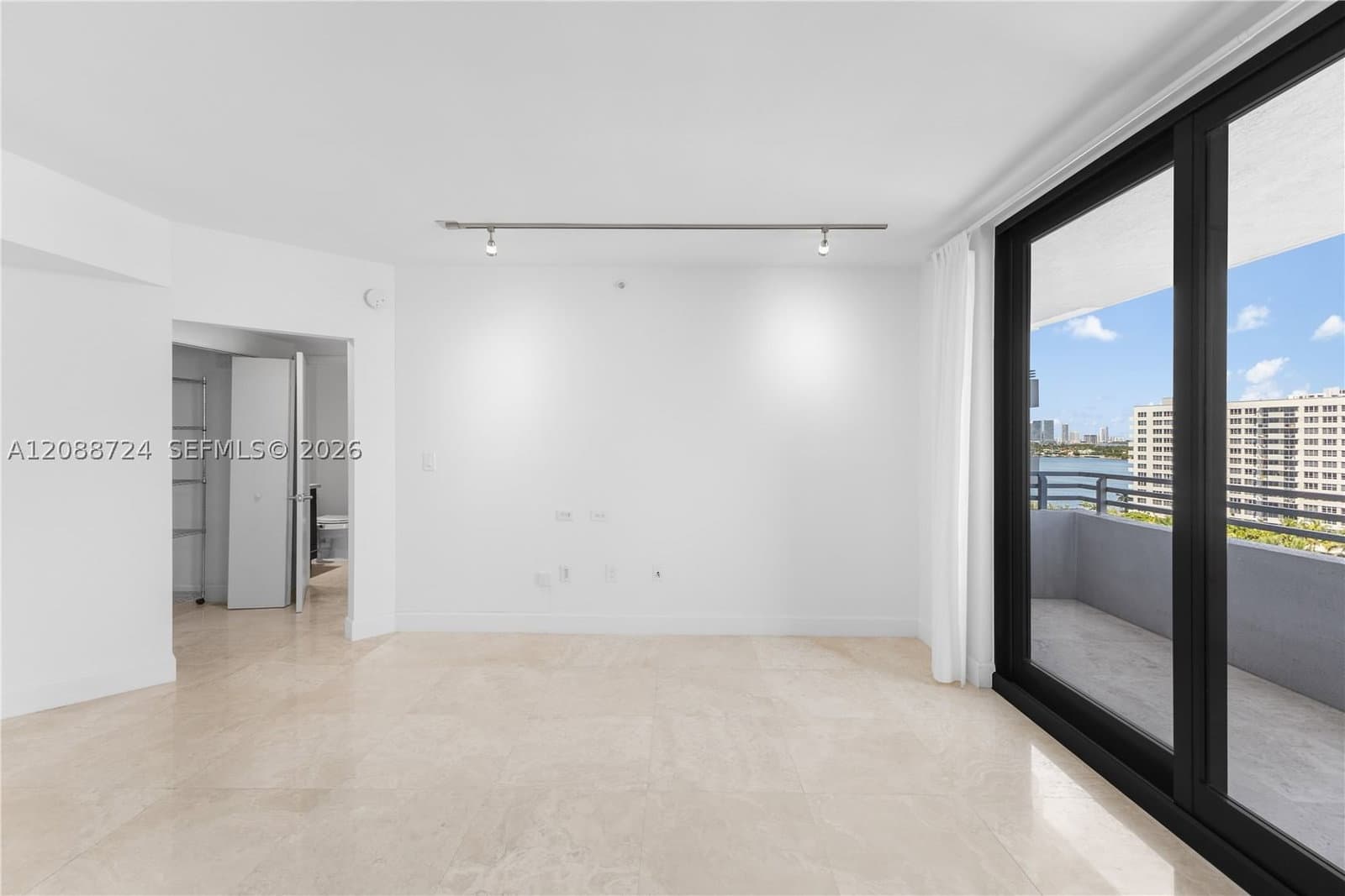 2+1 Condo — 1330 West Ave #1111, Miami Beach, FL 33139