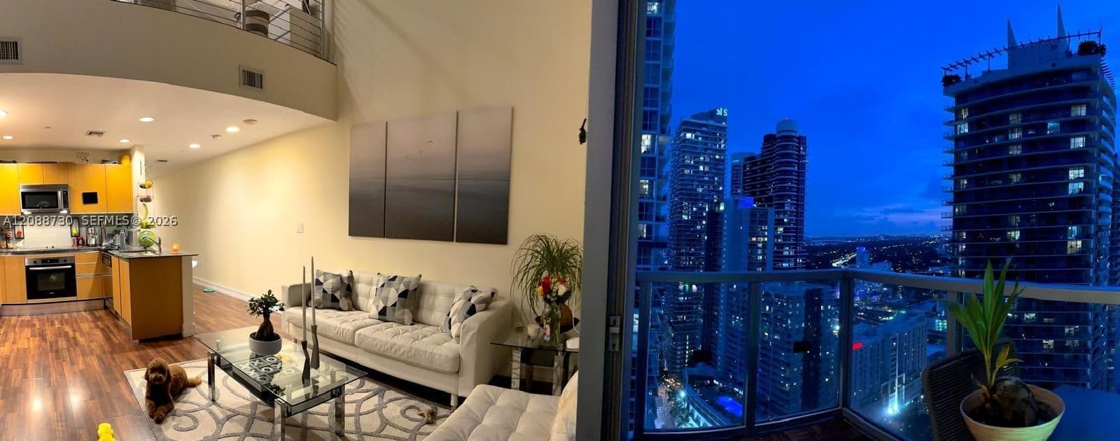 1+1 Condo — 1050 Brickell Ave #3216, Miami, FL 33131