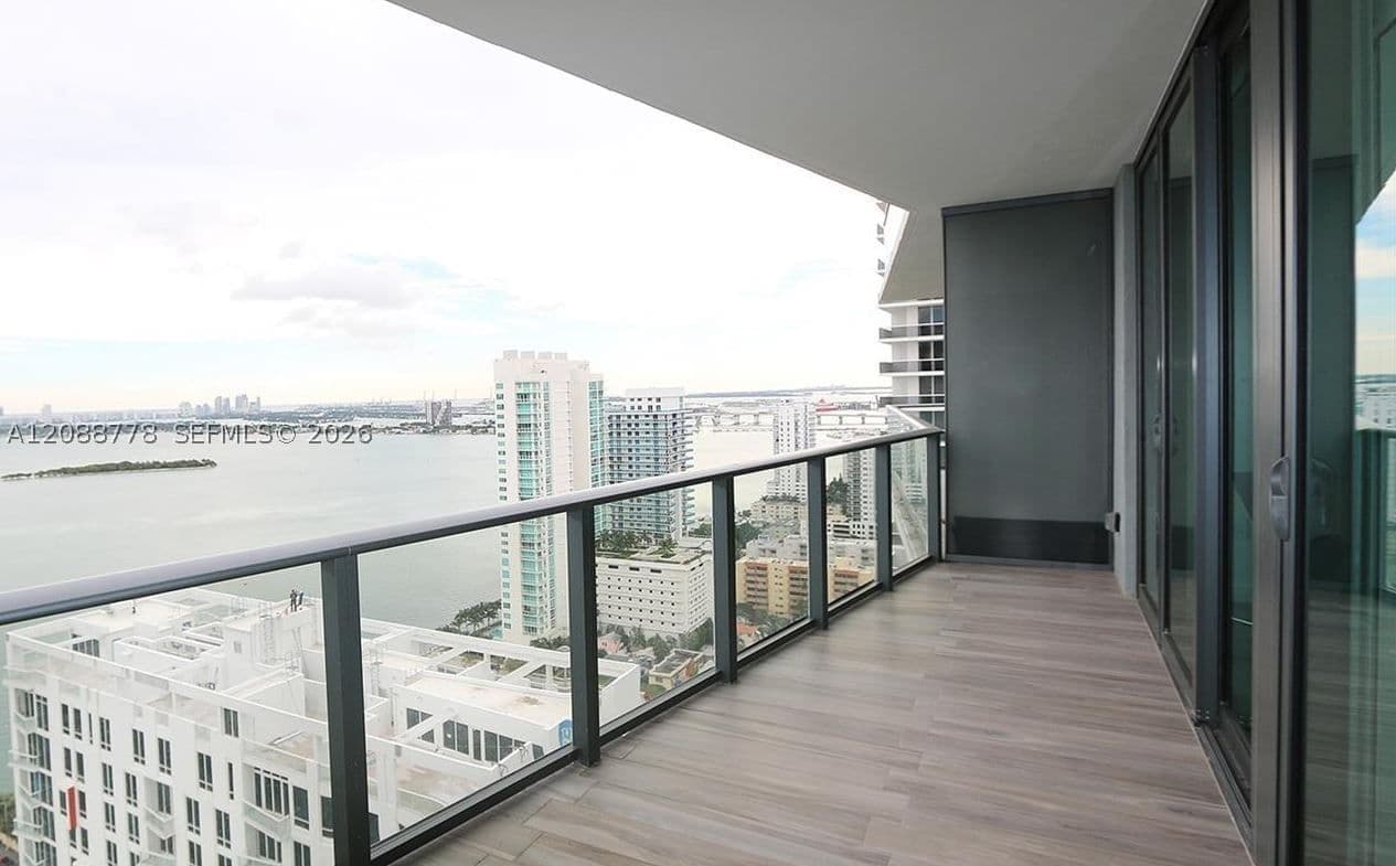 2-bedroom Condo — 460 28th St #2803, Miami, FL 33137