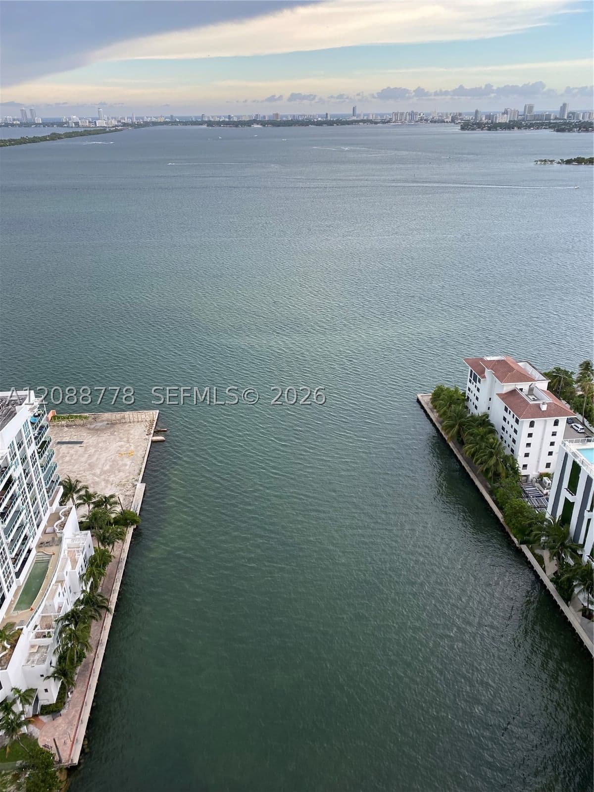 2-bedroom Condo — 460 28th St #2803, Miami, FL 33137