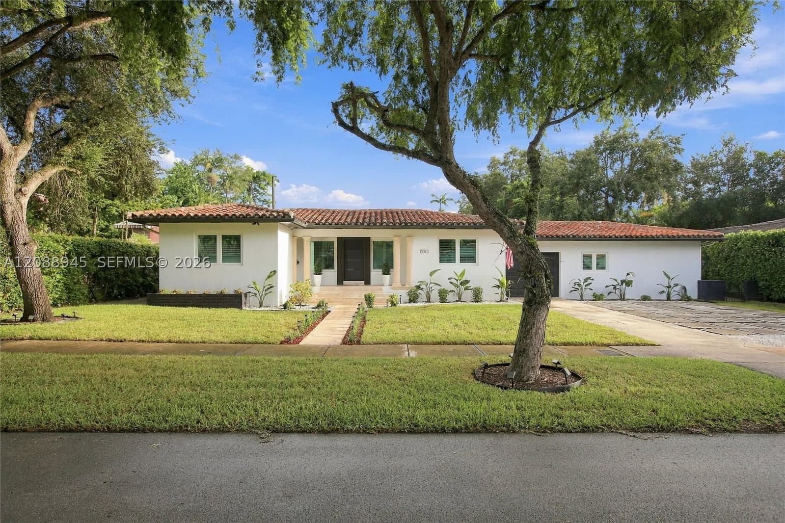 3-bedroom Single-Family Home — 1550 Trevino Ave, Coral Gables, FL 33134