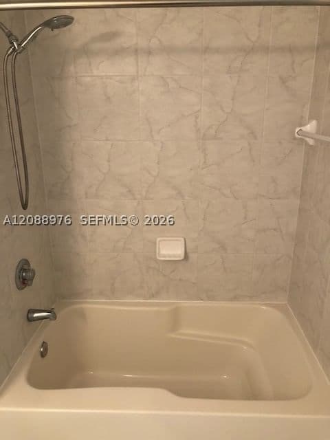 1+1 Condo — 133 2nd Ave #1404, Miami, FL 33132