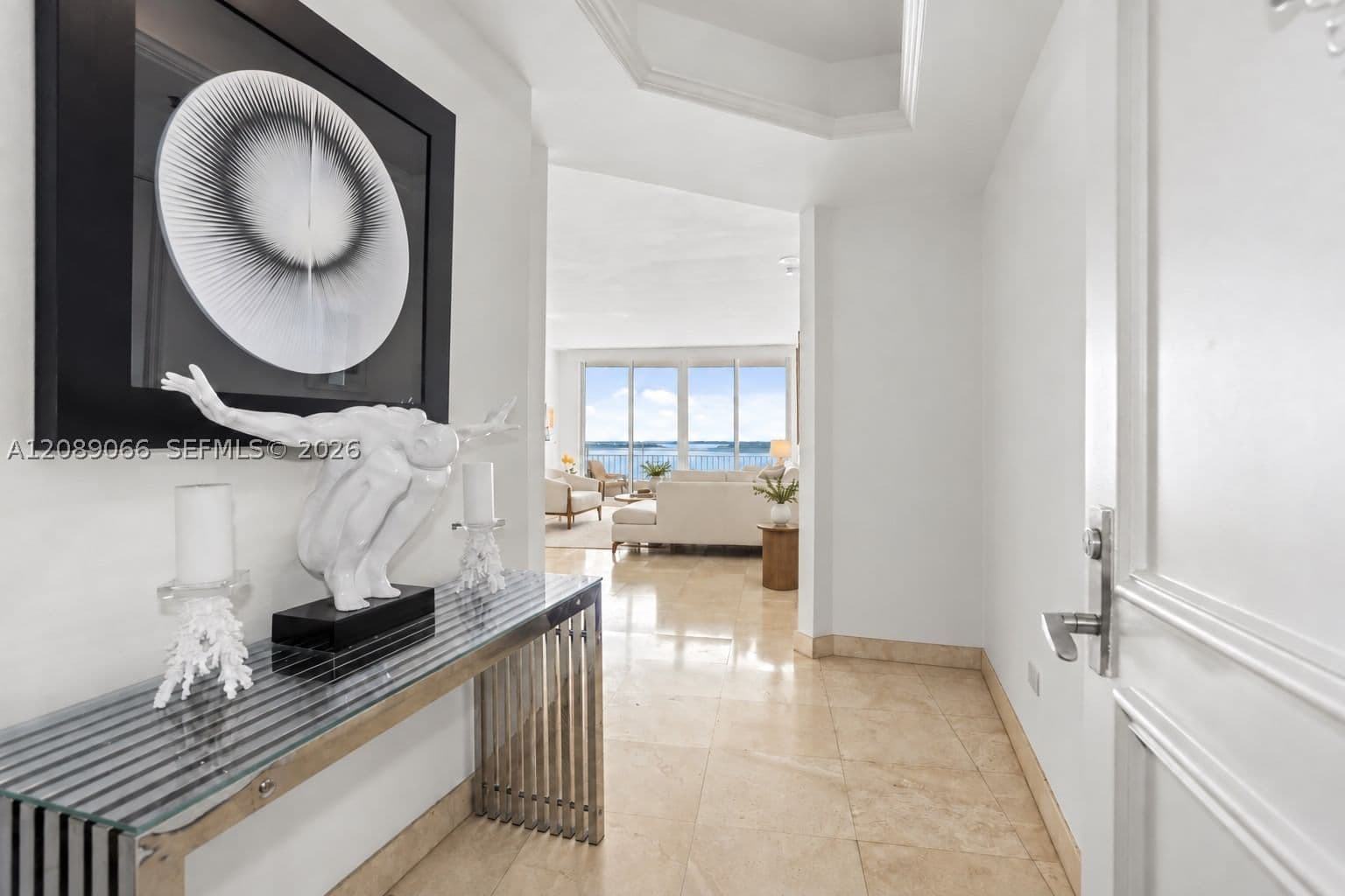 2+1 Condo — 808 Brickell Key Dr #2002, Miami, FL 33131