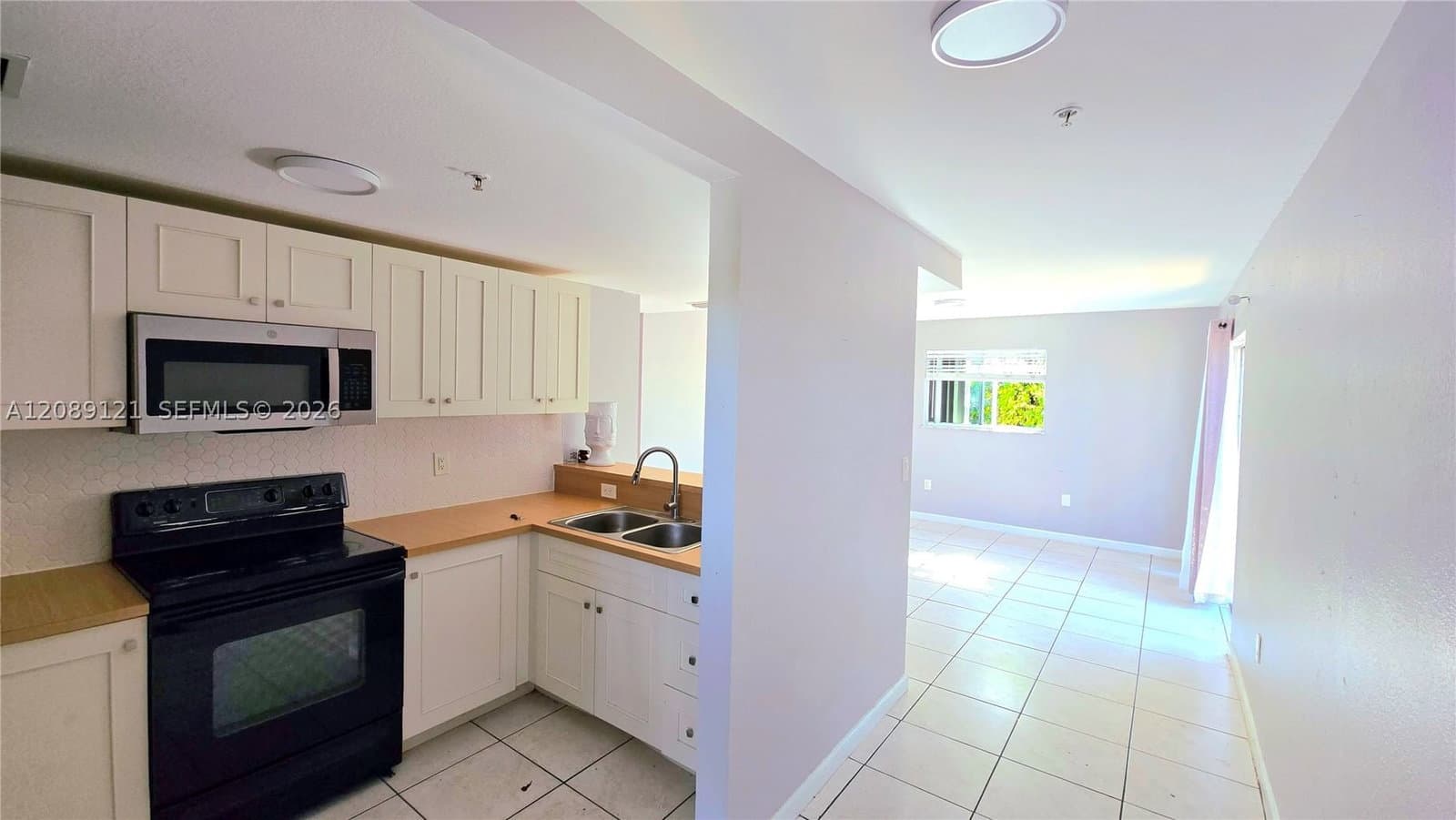 2+1 Condo — 328 12th Ave #12, Miami, FL 33128