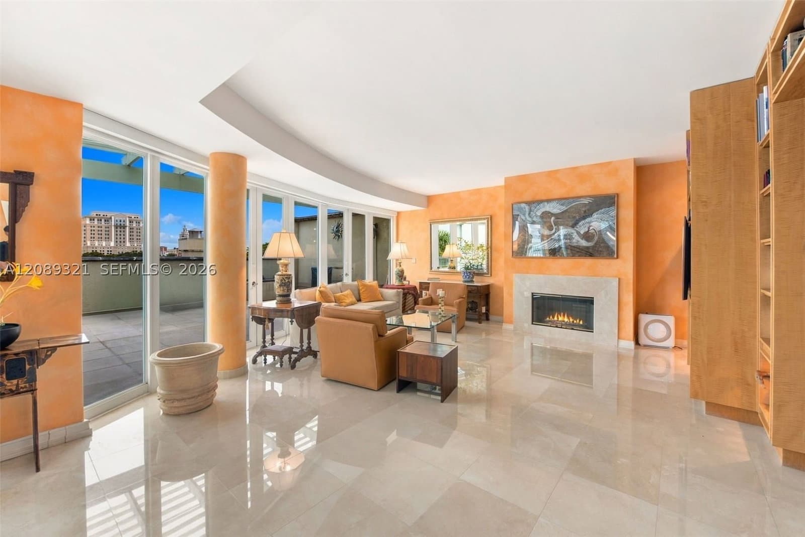 4+1 Condo — 610 Valencia Ave #502, Coral Gables, FL 33134