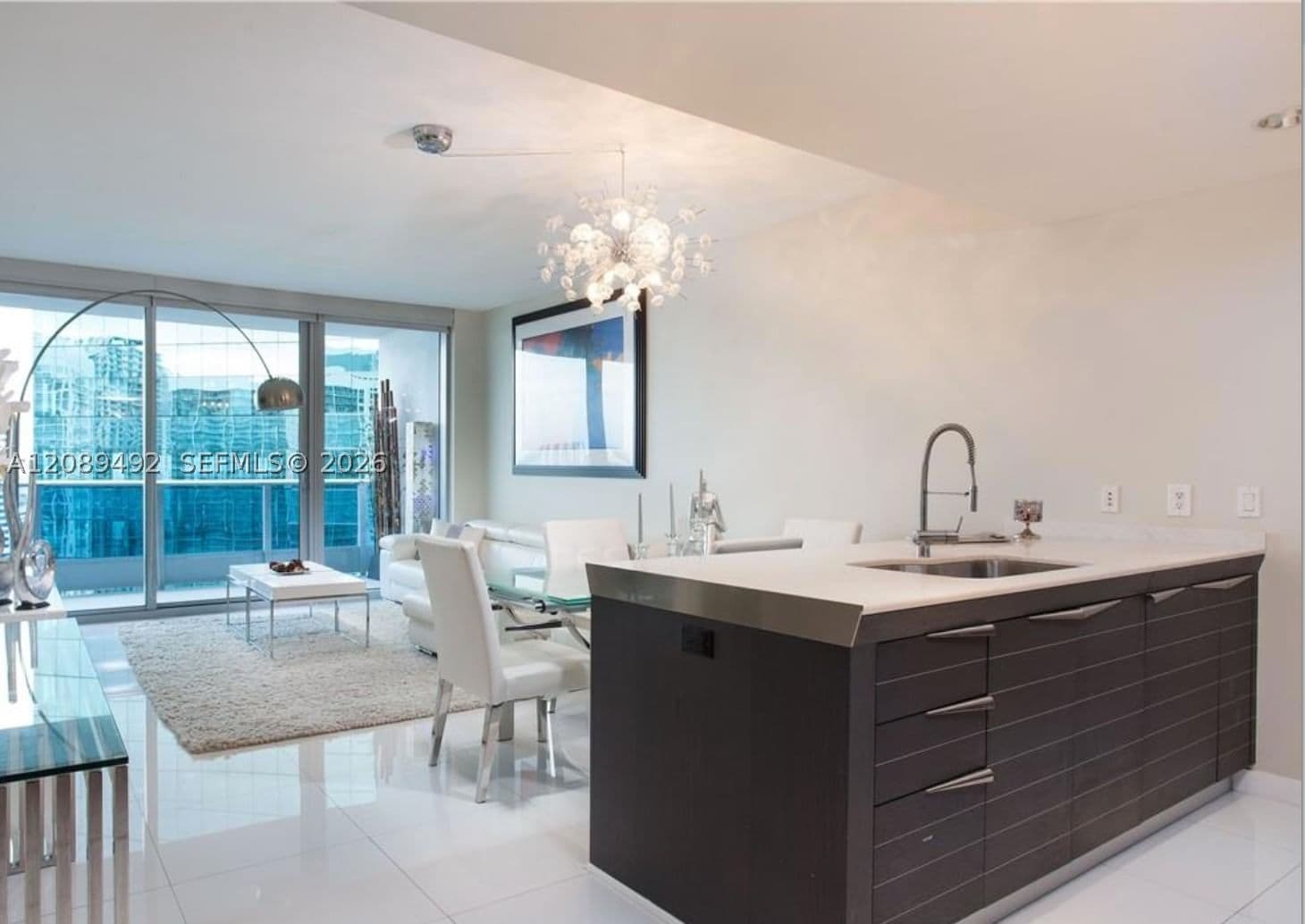 1-bedroom Condo — 200 Biscayne Boulevard Way #3209, Miami, FL 33131