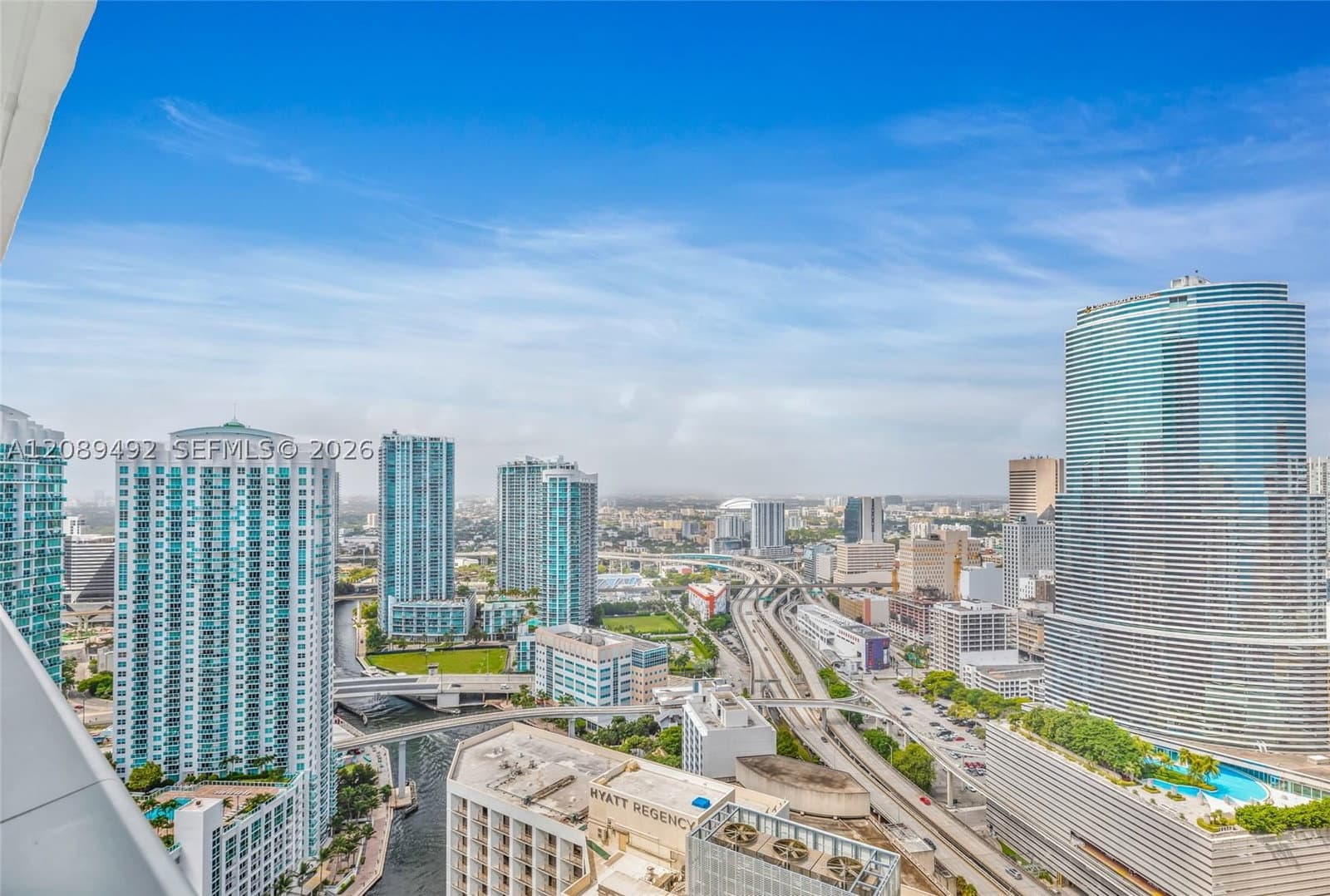 1-bedroom Condo — 200 Biscayne Boulevard Way #3209, Miami, FL 33131