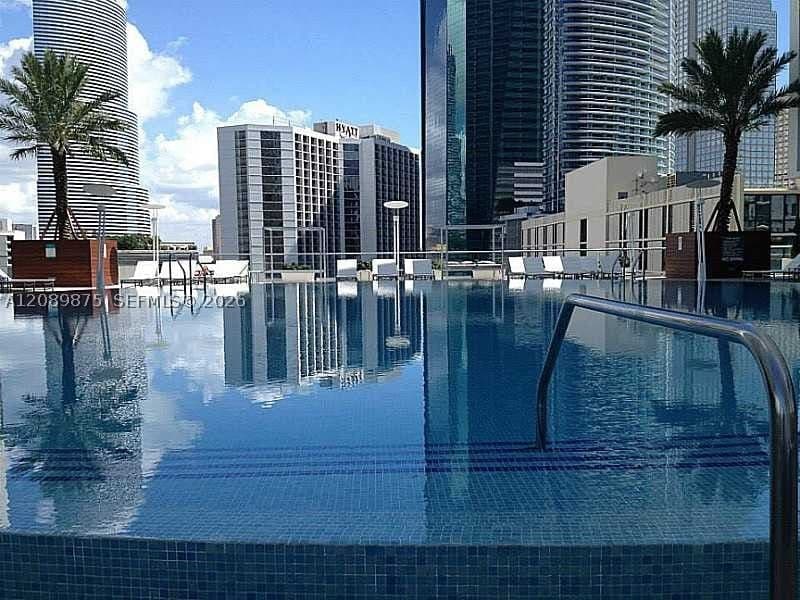 1-bedroom Condo — 500 Brickell Ave #2200, Miami, FL 33131