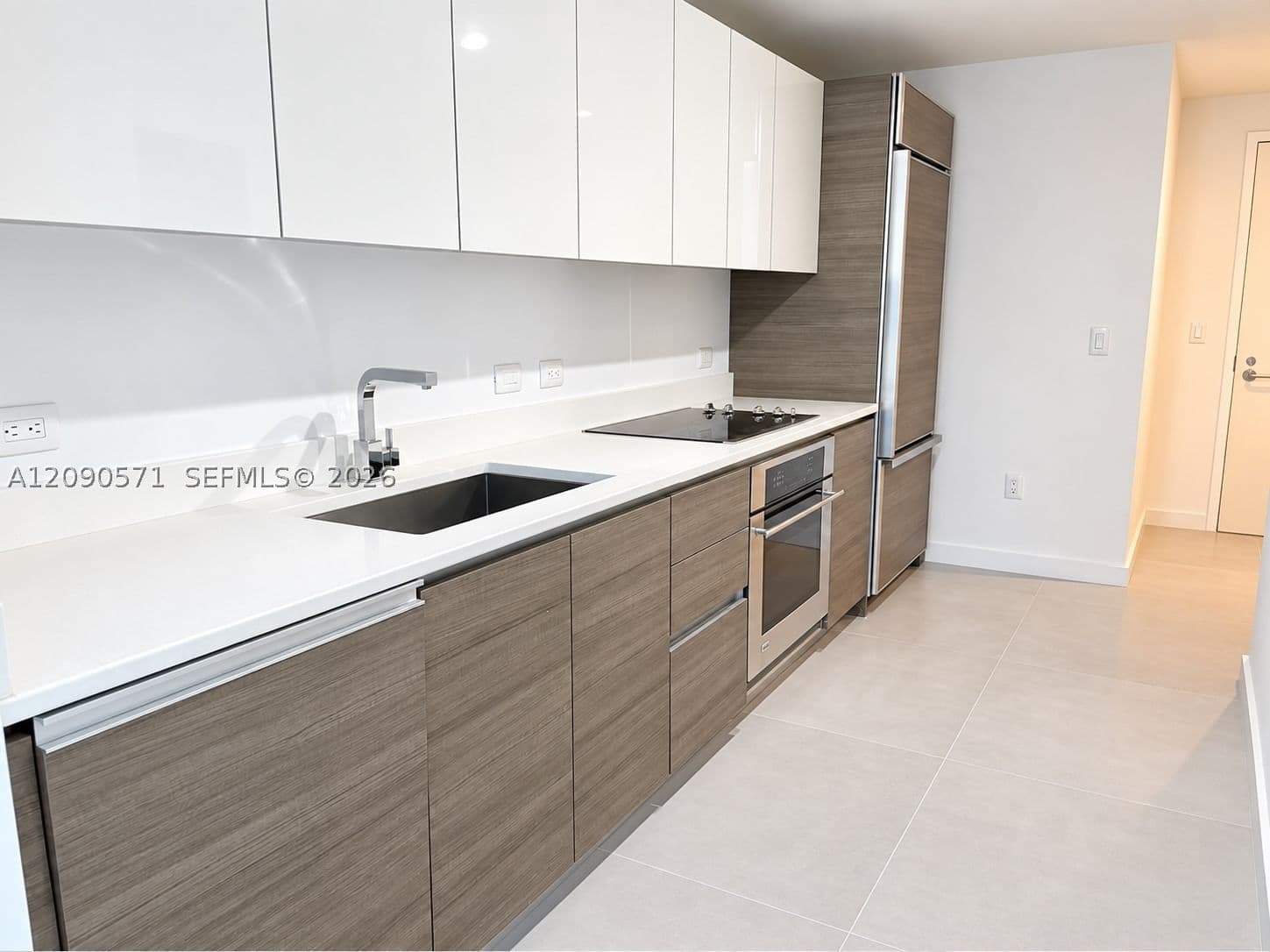 Condo — 1100 Miami Ave #1406, Miami, FL 33130
