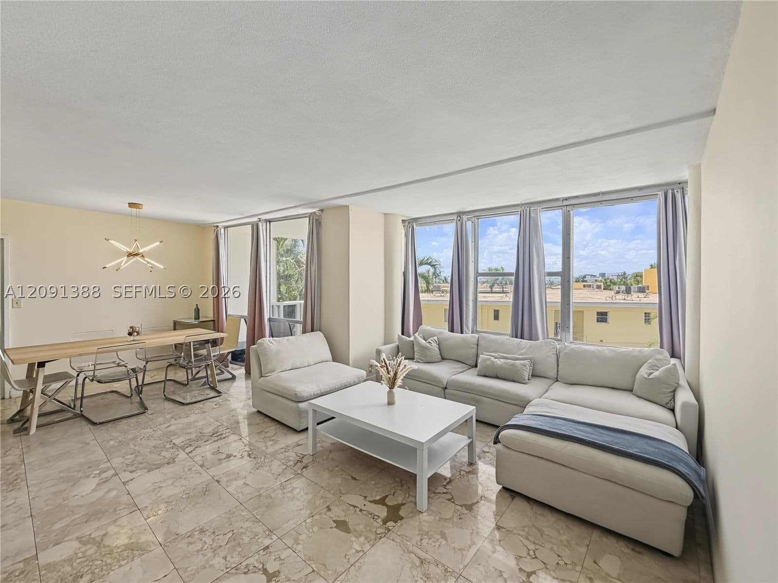 1-bedroom Condo — 900 Bay Dr #221, Miami Beach, FL 33141