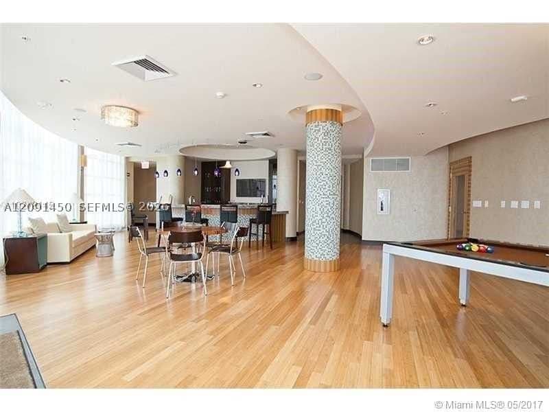 2+1 Condo — Miami, FL 33132