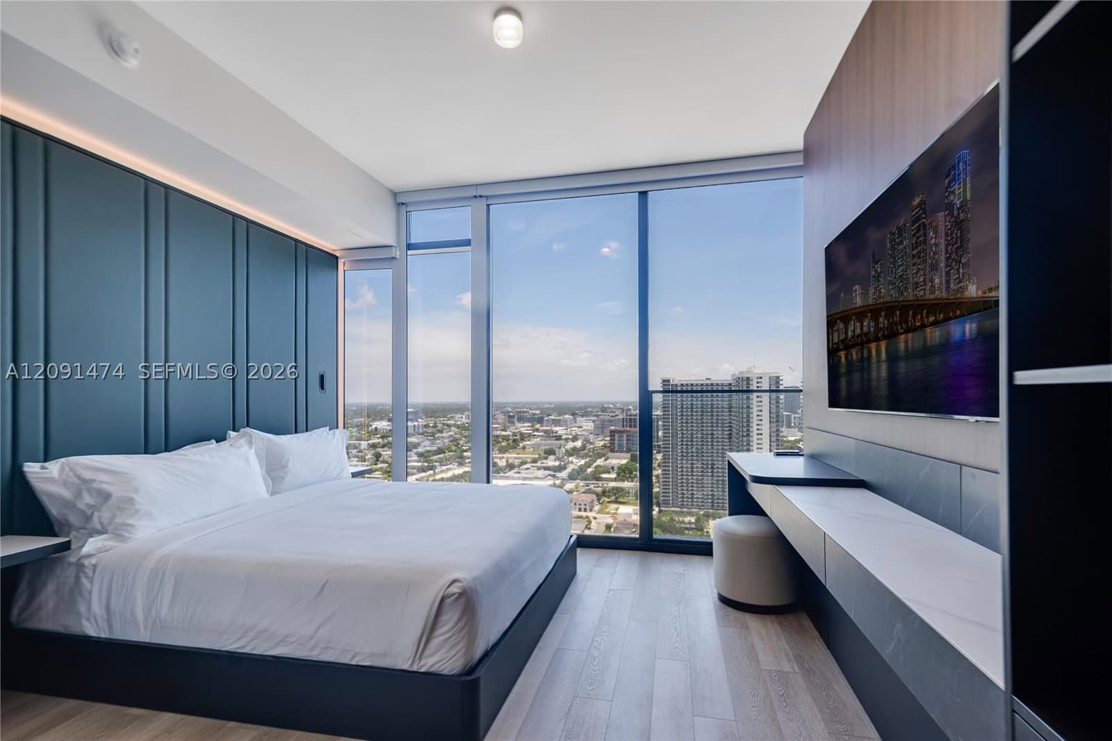 Condo — 20 11 ST #3103B, Miami, FL 33132
