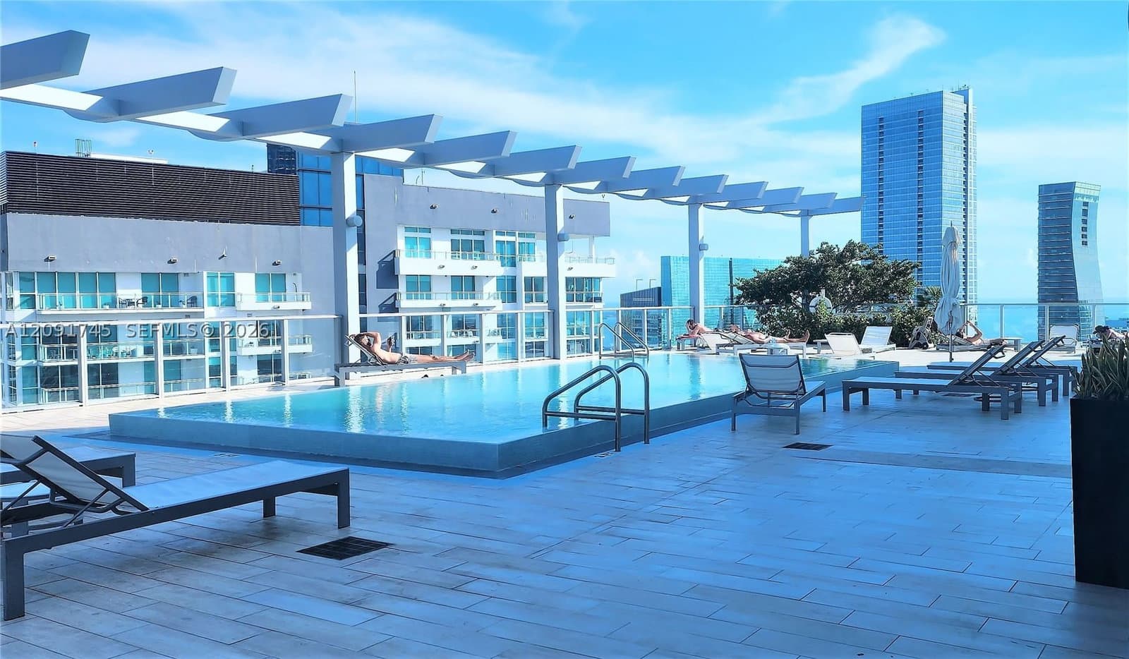 Condo — 1100 Miami Ave #1906, Miami, FL 33130