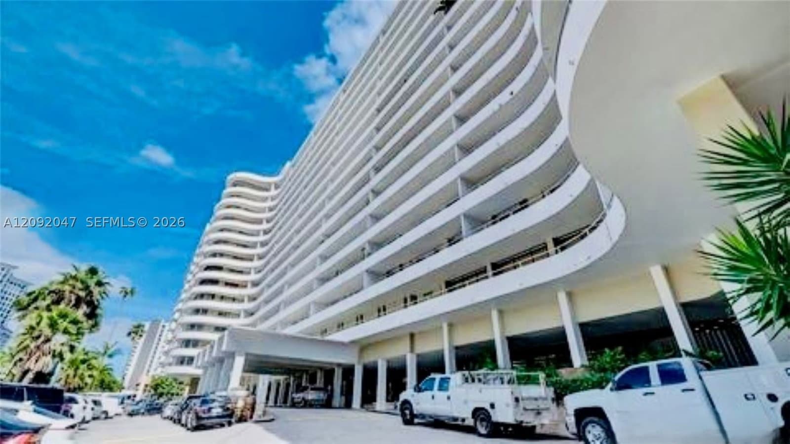 1+1 Condo — 5555 Collins Ave #7P, Miami Beach, FL 33140