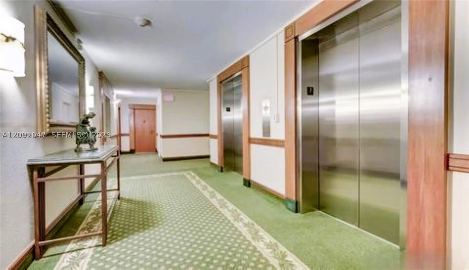 1+1 Condo — 5555 Collins Ave #7P, Miami Beach, FL 33140