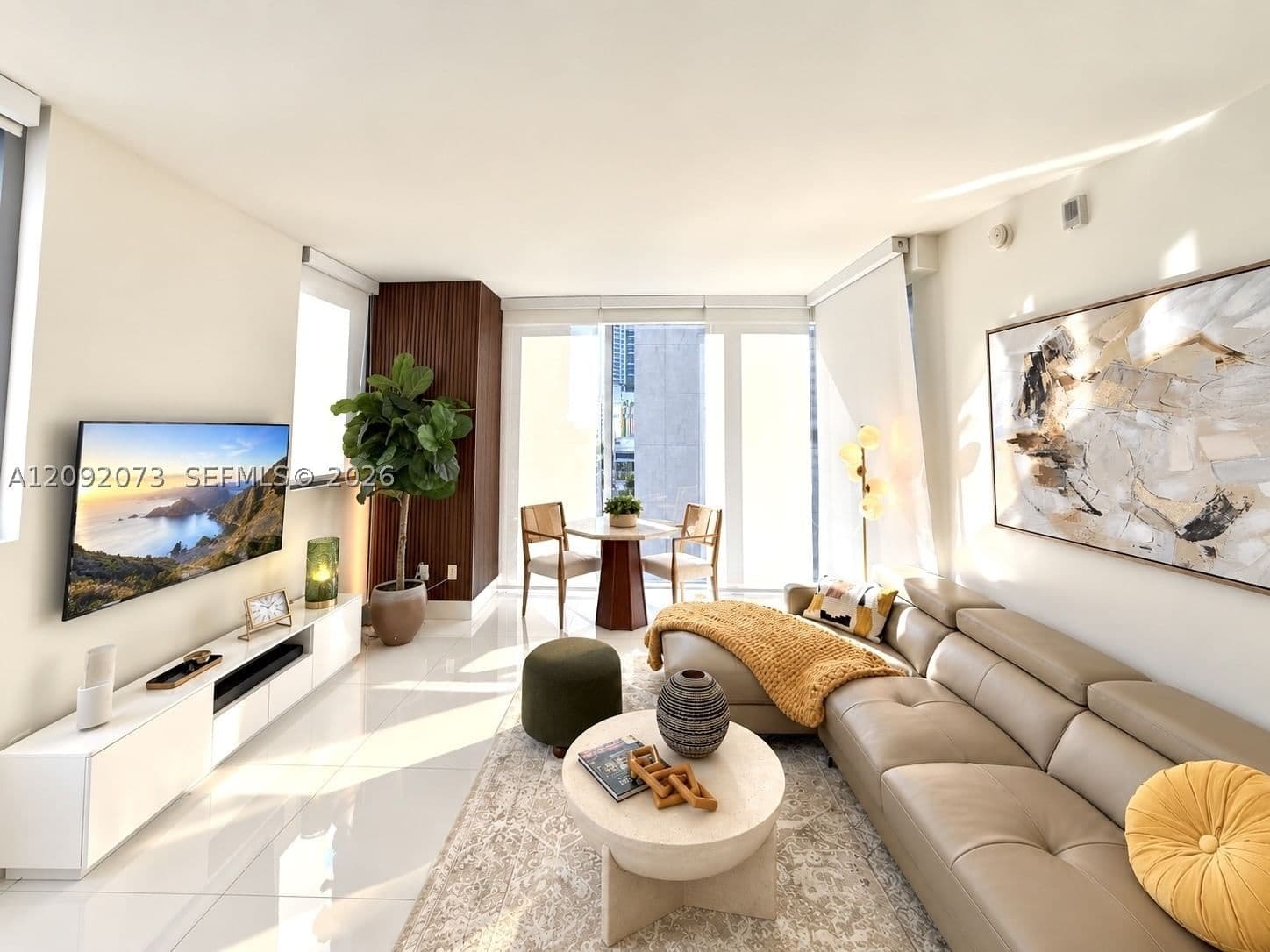 1-bedroom Condo — 1300 Brickell Bay Dr #801, Miami, FL 33131