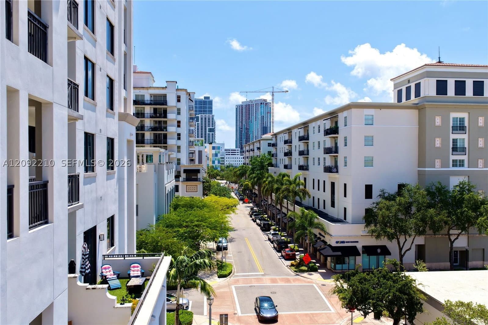 1-bedroom Condo — 301 Altara Ave #418, Coral Gables, FL 33146