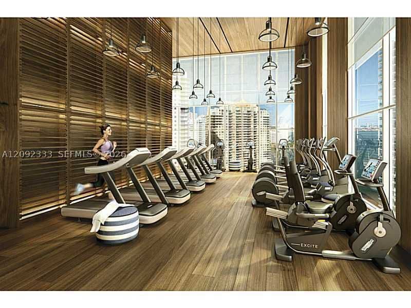 Condo — 1300 Brickell Bay Dr #2413, Miami, FL 33131
