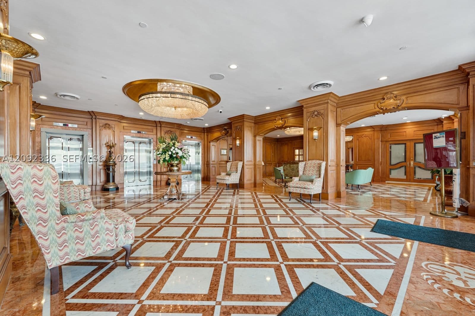 Condo — 700 Biltmore Way #814, Coral Gables, FL 33134