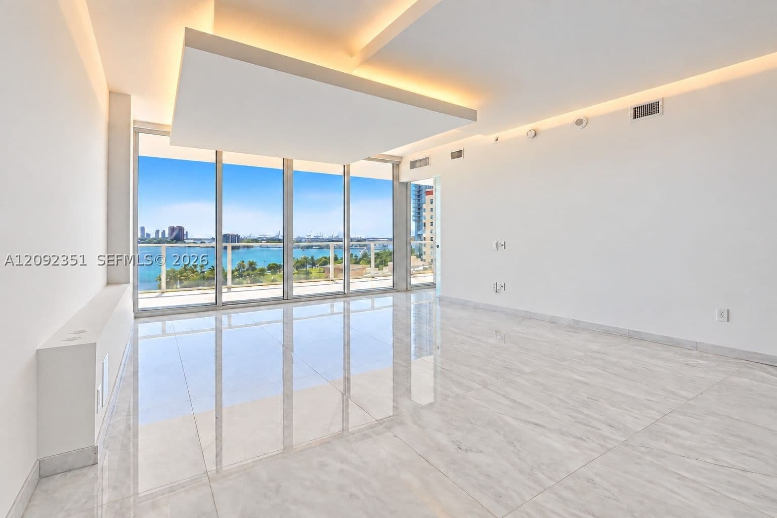 2+1 Condo — 2020 Bayshore Dr #1006, Miami, FL 33137