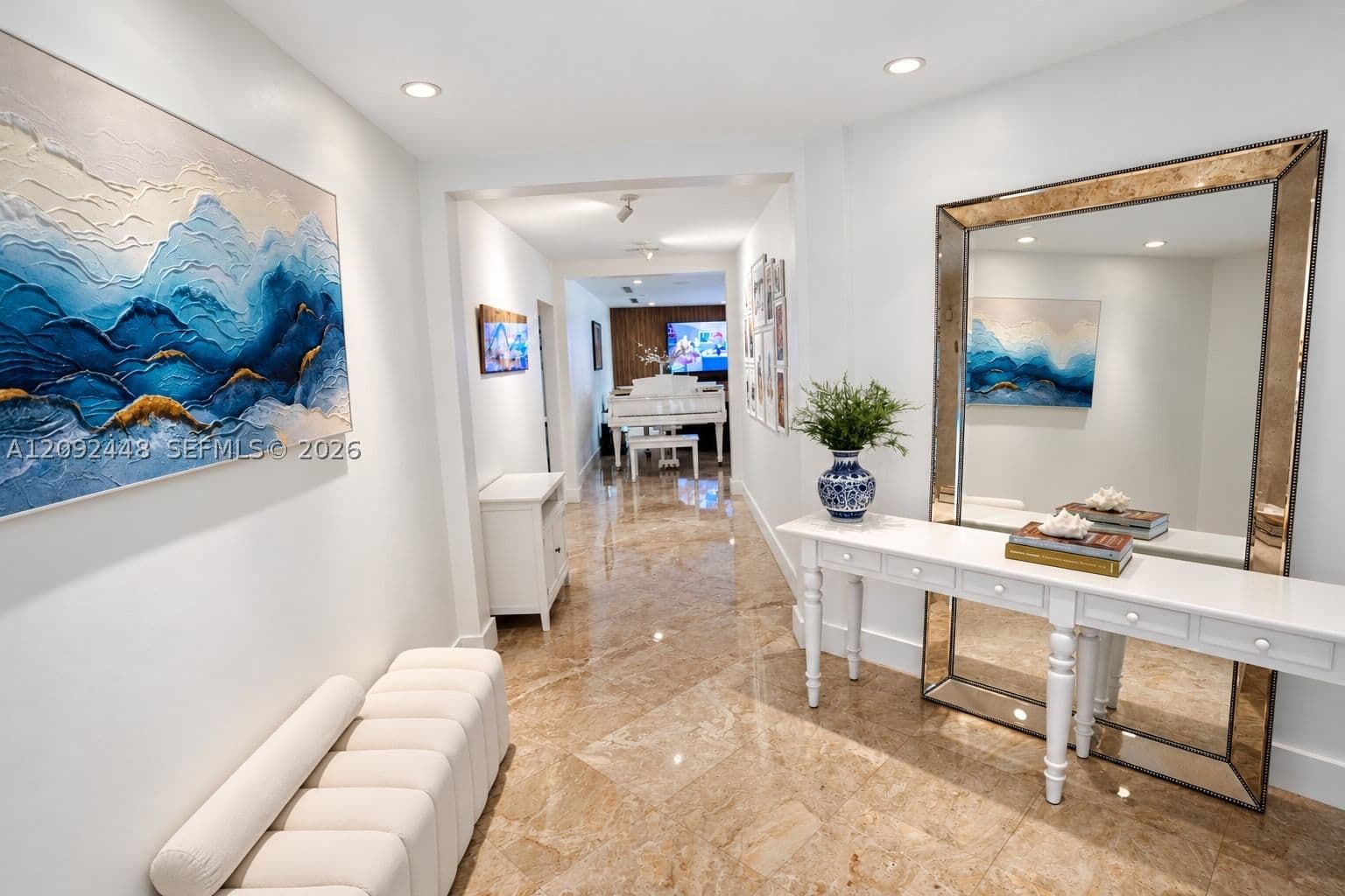 4+1 Müstakil ev — 705 Bella Vista Ave, Coral Gables, FL 33156