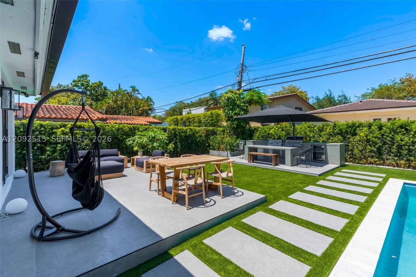 4+1 Müstakil ev — 1543 Bird Rd #-, Coral Gables, FL 33146