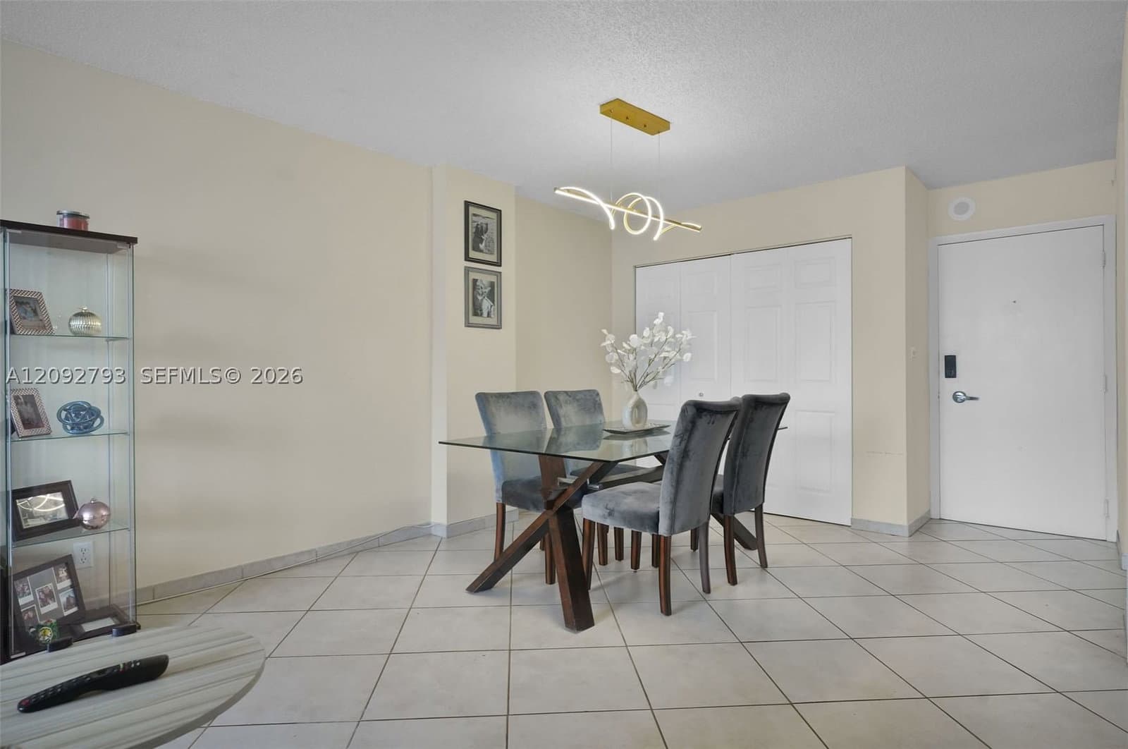 1-bedroom Condo — 6770 Indian Creek Dr #8R, Miami Beach, FL 33141