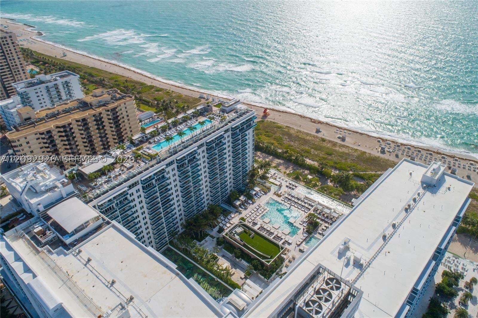2-bedroom Condo — 2301 Collins Ave #1019, Miami Beach, FL 33139