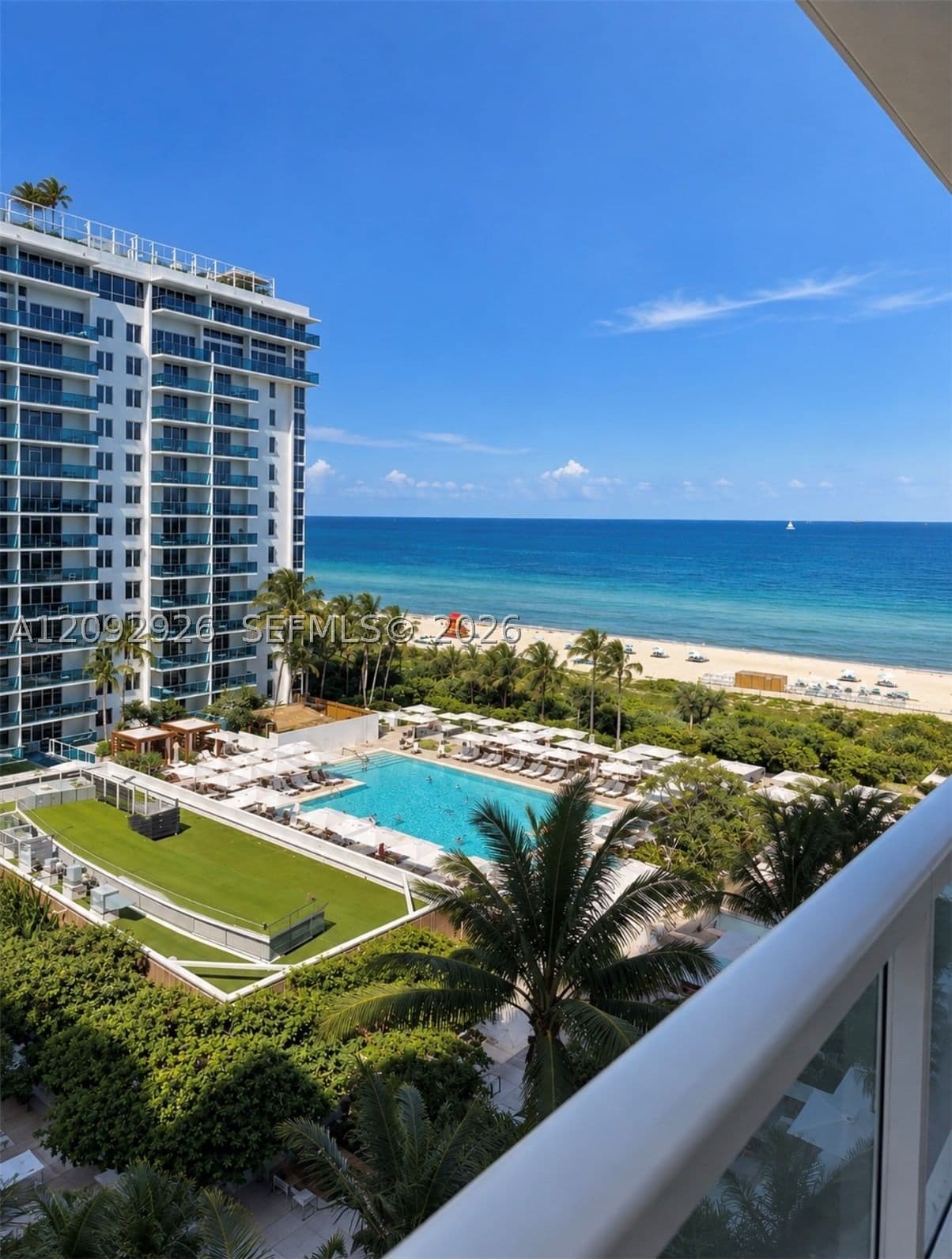 2-bedroom Condo — 2301 Collins Ave #1019, Miami Beach, FL 33139