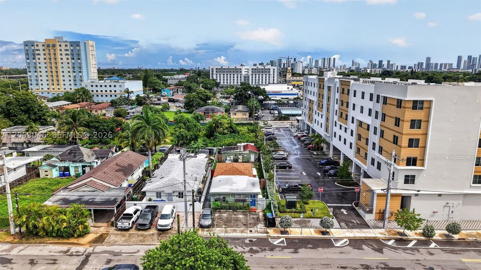 Mülk — 3621 23rd Ave, Miami, FL 33142